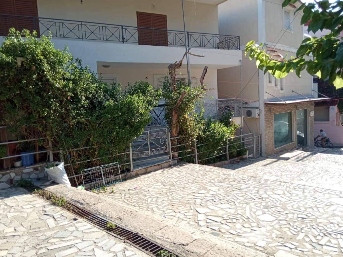 May Apartments Sarandë Eksteriør billede
